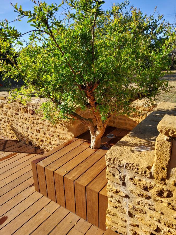 Lodges En Pierres Dorees Saint-Germain-Nuelles Экстерьер фото